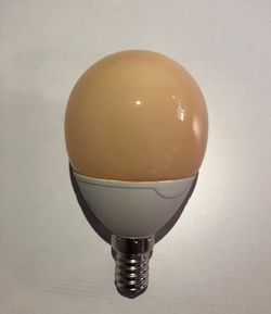 PHILIPS 90530400 ESFERICA ENERGY SAVER  E14 8W- 32W 330Lm  2200K