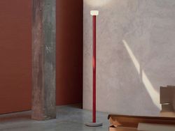 Pie De Salon Led BELLHOP FLOOR Rojo