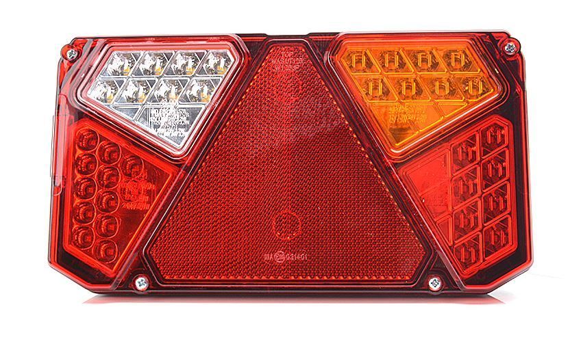 Piloto trasero led universal derecho con luz de matrícula lateral