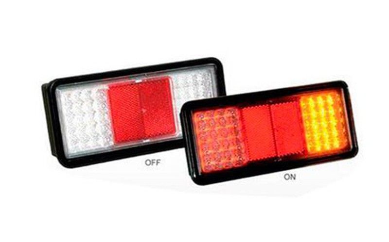 Piloto trasero tres servicios Led Sim 3159