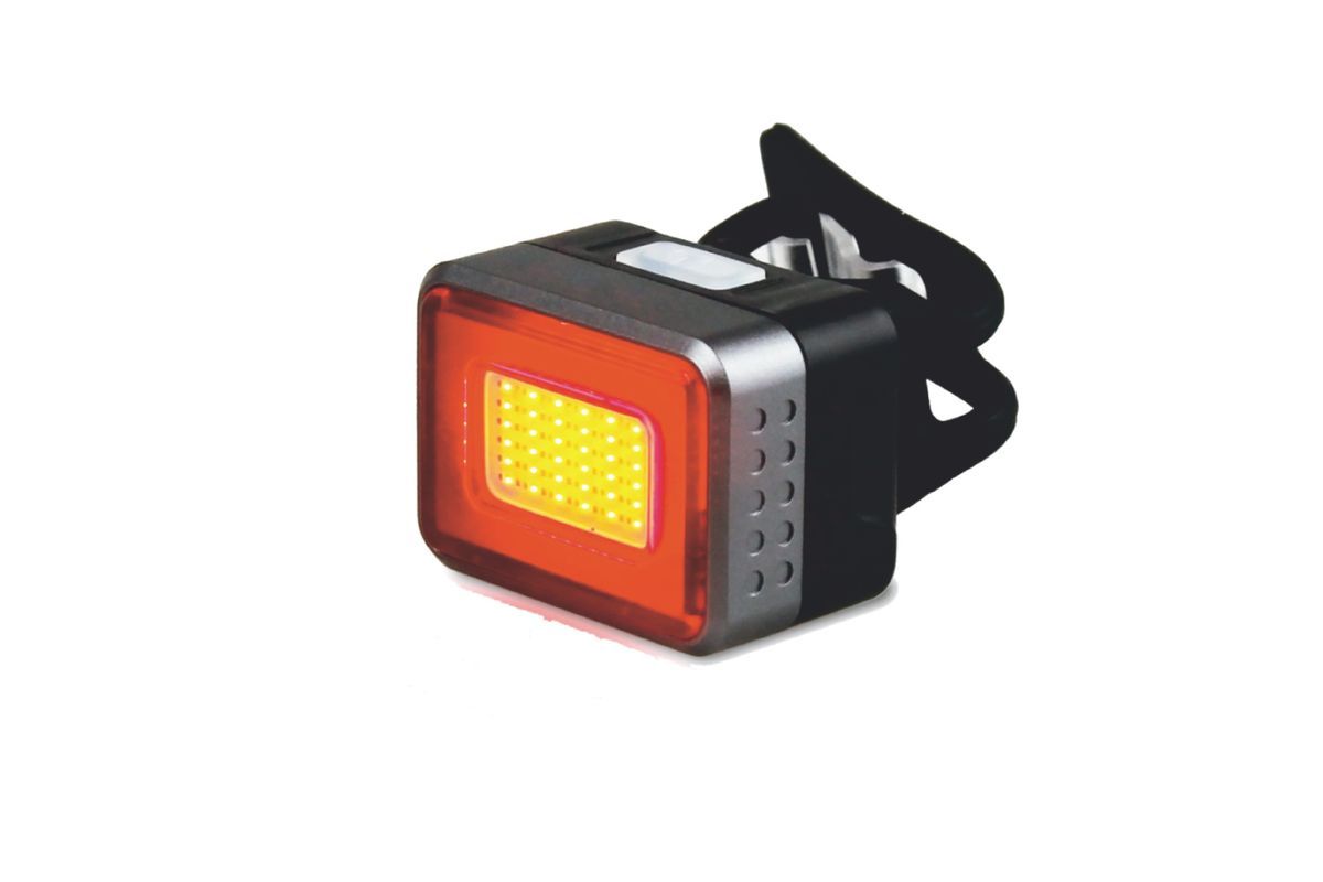 🚴‍♂️🔴 Piloto Trasero USB RIDERS F67 – 50 Lúmenes 💡 | Luz de Inercia ⚡ | Alta Visibilidad 🚨 | Recargable USB 🔋 y Seguro 🛡️