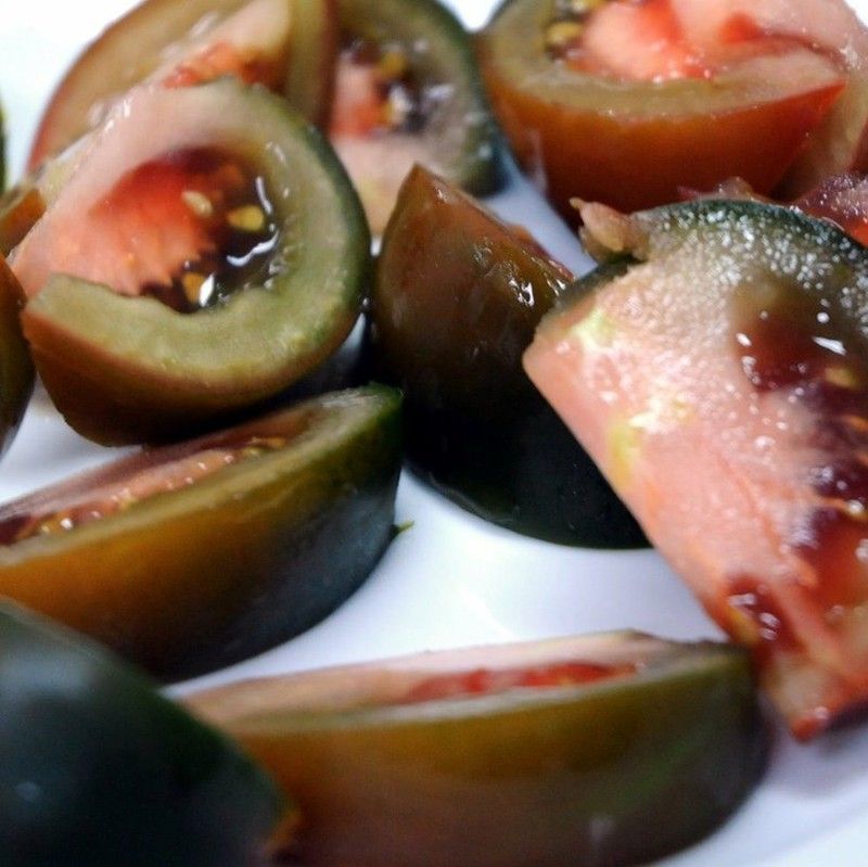 Plantel Tomate tipo Kumato