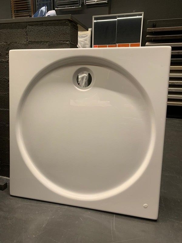 Plato de ducha acrílico blanco de 90x90 de Vitra VIT51210001000