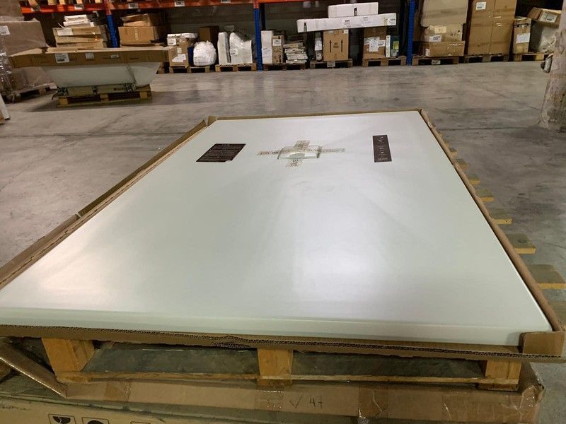 Plato de ducha Althea Pluston, cerámico de 90x140 ALT90140001