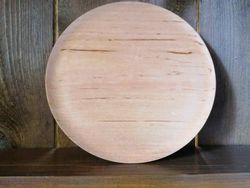 Plato de madera de 16 cm de diámetro y borde fino