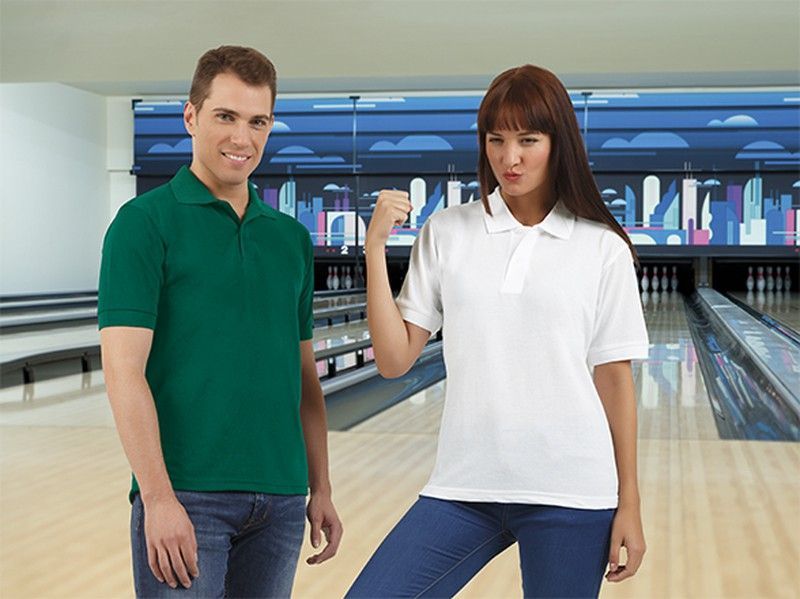 Polos básicos de colores para trabajar - ULISES