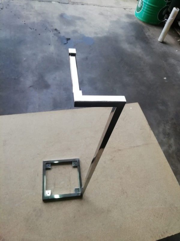 Portarrollos a suelo en acero inoxidable VITARTCONTI4