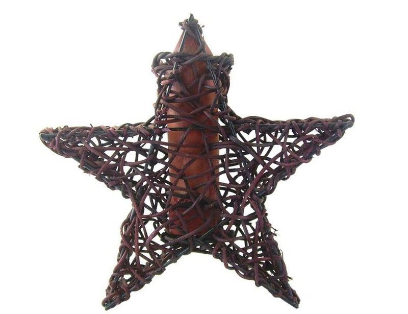 Portavela estrella de mimbre