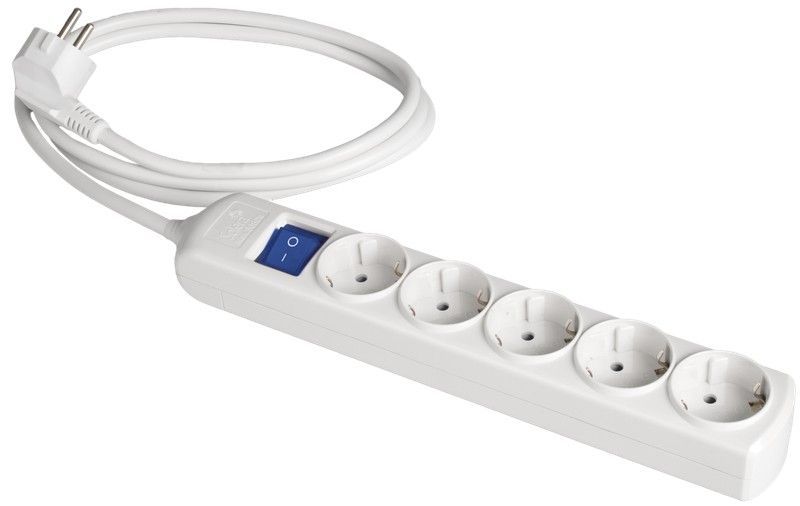 Prolongador con 5 bases 2P+T, 16A 250V~,  Con interruptor luminoso. 1,5 m de cable.