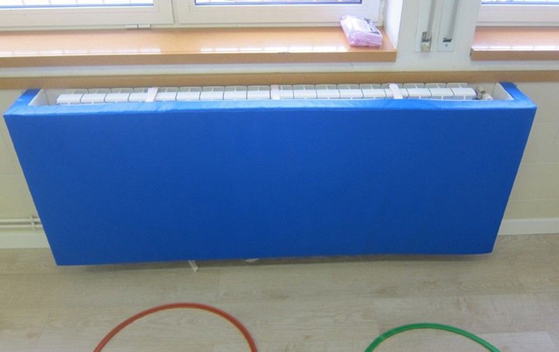 Protección radiador completo ancho < 100 cm