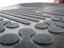 Protector Maletero caucho TIGUAN I versión 5 plazas, con llanta de repuesto normal 07>17