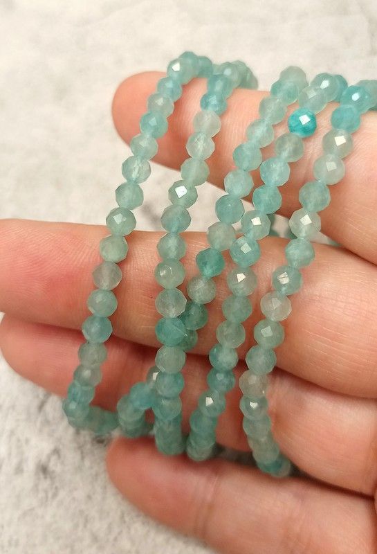 Pulsera Amazonita facetada 4 mm
