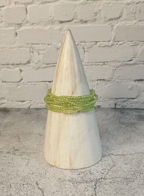 Pulsera de Olivino (Peridoto) facetada 3 mm