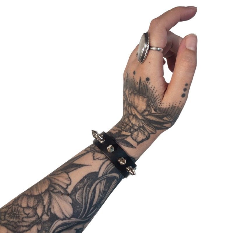 Pulsera pinchos una hilera