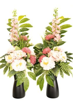 Ramo de flores artificiales para cementerio con rosas artificiales en color salmón