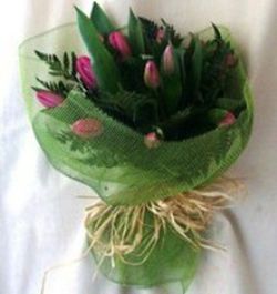 Ramo de Invierno con Tulipanes