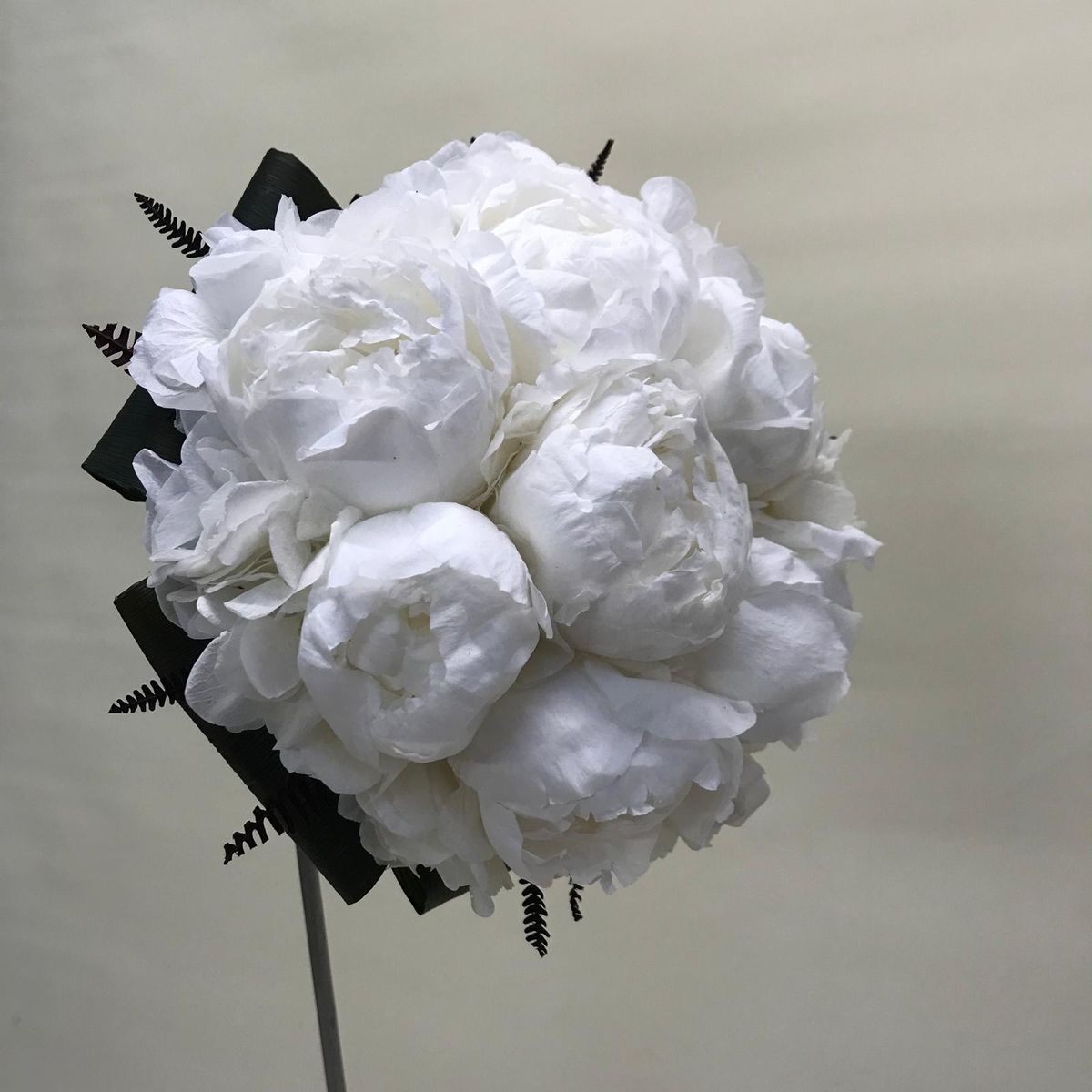 Ramo de novia Peonias preservado pureza blanca