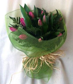 Ramo Nacimiento con Tulipanes