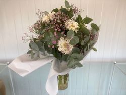 RAMO SILVESTRE DE GERBERA BLANCA