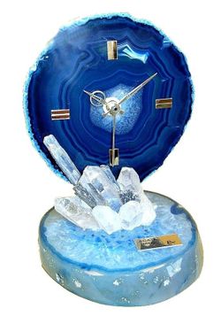 Reloj agata azul sobre base agata pequeño