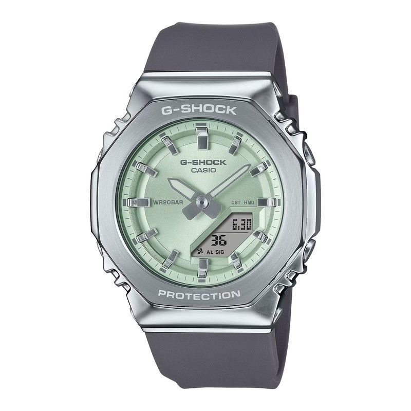 Reloj G-SHOCK modelo GM-S2110-3AER marca Casio MUJER