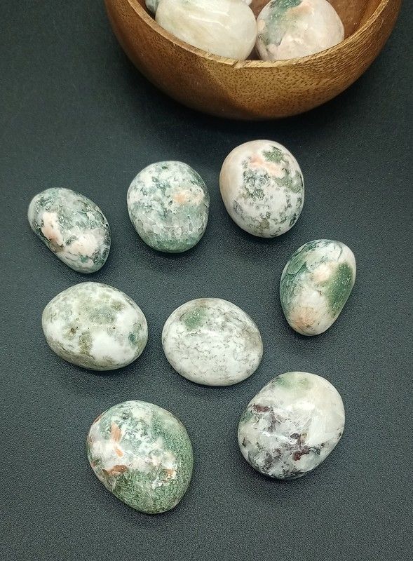 Rodados de Heulandita con Estilbita