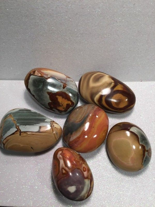 Rodados "XXL" de Jaspe Polícromo