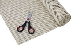 Rollo anti-deslizante stayput 30,5 x 183 cm / almendra