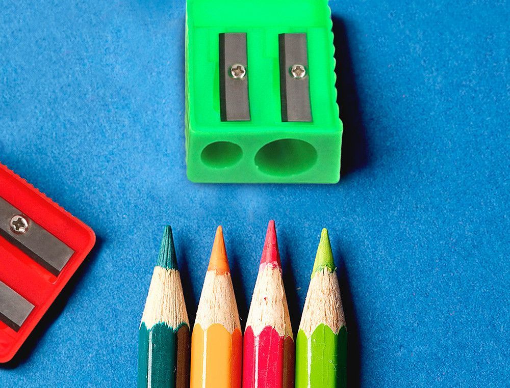 Sacapuntas liderpapel plastico 2 usos colores surtidos