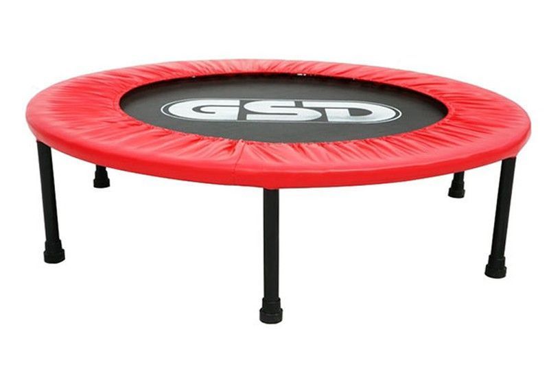 Saltador trampolin 147 cm