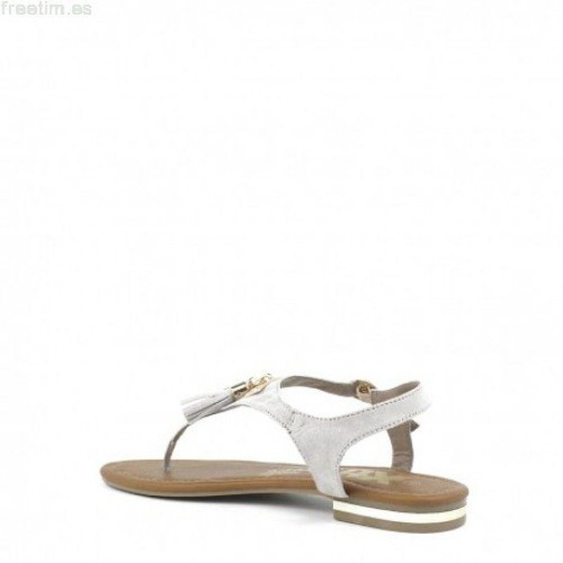 Sandalia básica antelina con pequeños flecos Hoy Voy Hielo