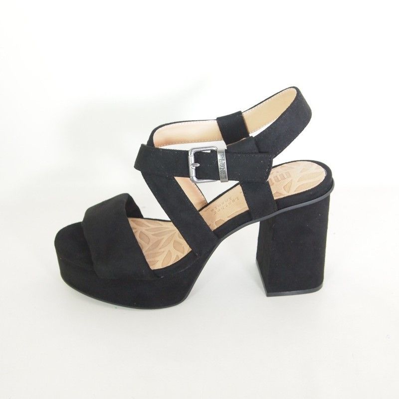 Sandalias Mustang 53390 Negro