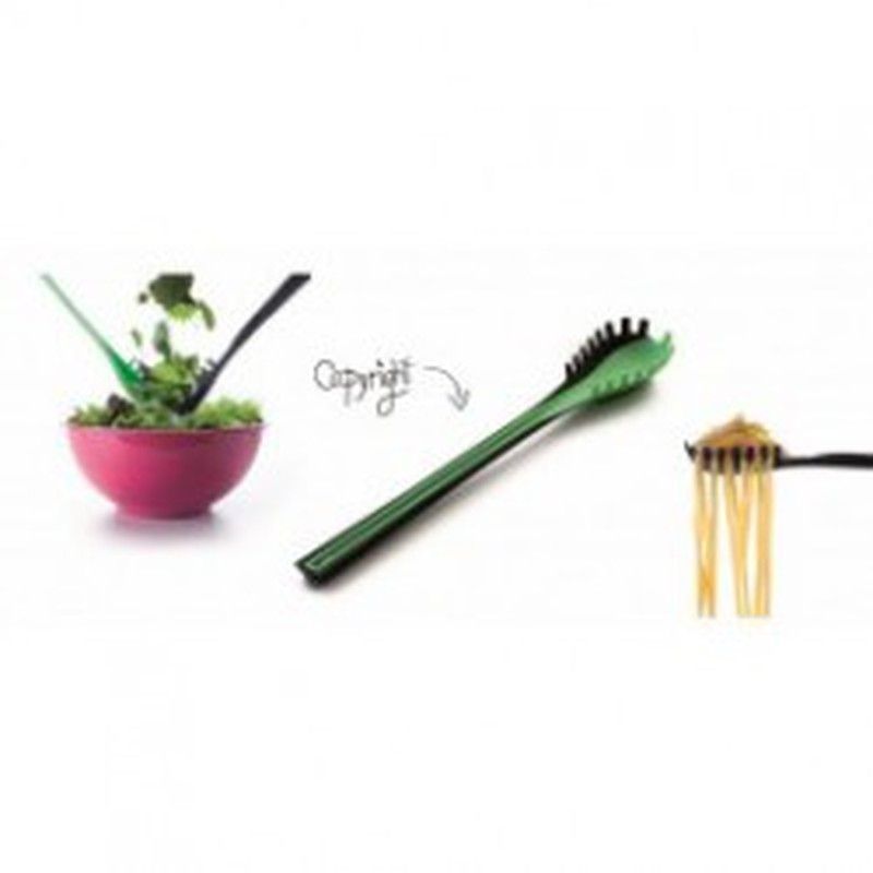 Servidor pasta + ensalada