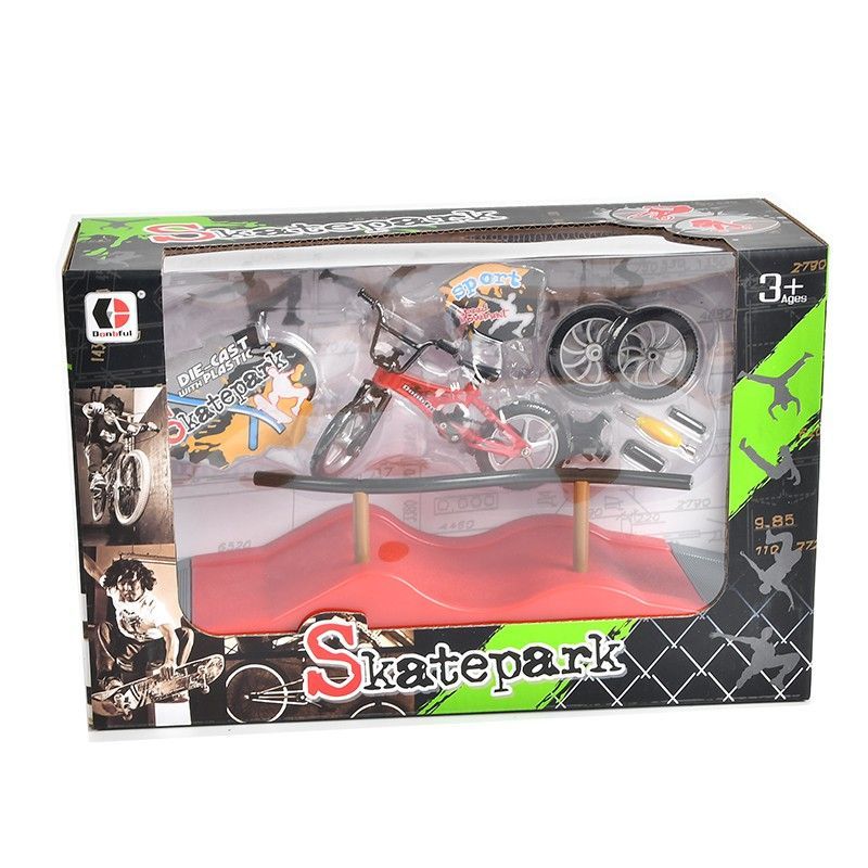 SET SKATEPARK CON BICICLETA Y ACCESORIOS SURT.