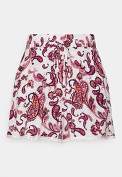Shorts estampado con detalle calado Vero Moda Snow White