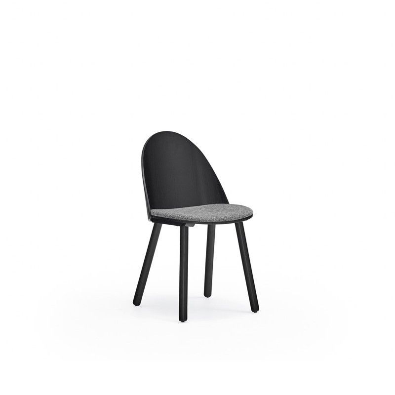 Silla de madera en negro, 46 x 51 x 81 cm | Uma