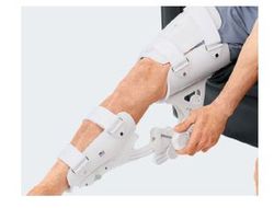 Sistma JAS para Extensión de rodilla GL Knee Extension Device.