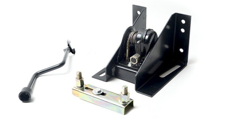 Soporte rueda de repuesto camion con elevador y manivela 150-245