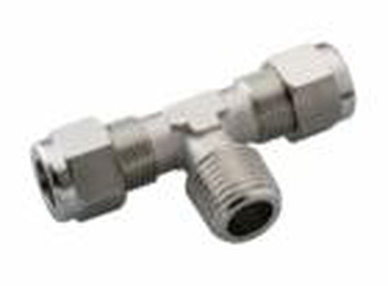 Te Para Tubo con Rosca Central Macho Conica, Referencia 10220 22 3/4