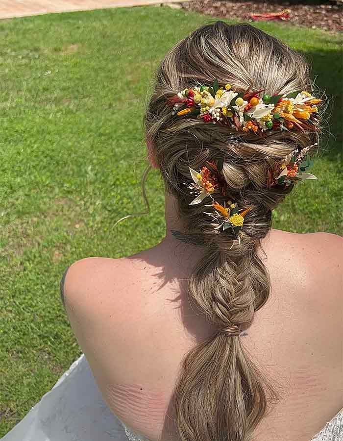 Tocado con Flores en Cascada Otoño