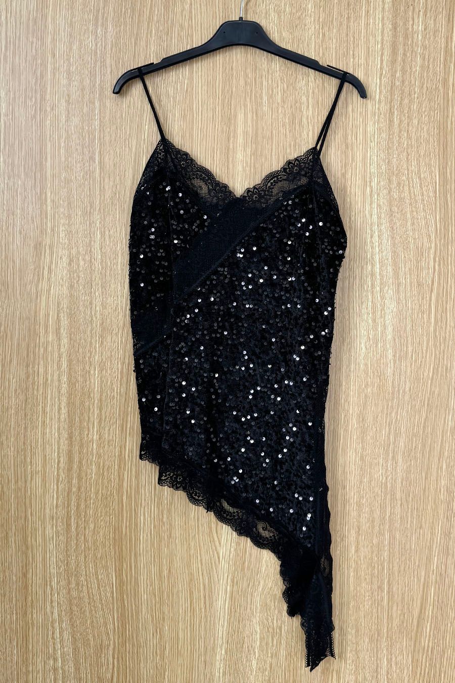 Top lencero lentejuelas negro