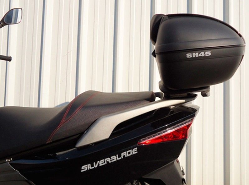 *Top Master Keeway Silverblade125'12