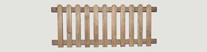 Valla urbana, madera tratada