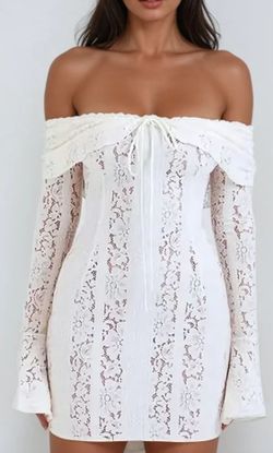 Vestido modelo Jasmine Corto