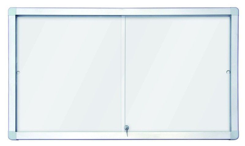 Vitrina con puertas correderas. Fondo magnético.