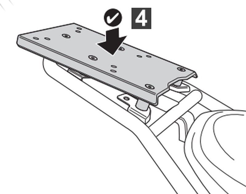 VOGE 300 DS 21> Fijaciones maleta superior