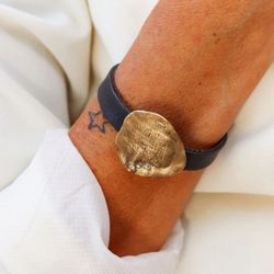 WB548X Pulsera PLATA DE PALO decorativa de cuero mujer Zenchi con centro de bronce