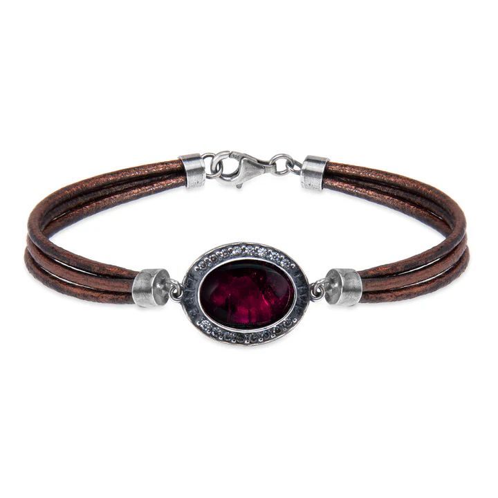 WB560X Pulsera Plata de Palo de cuero mujer modelo Kurai con centro de plata 925 piedra granate y circonitas, cierre de mosquetón