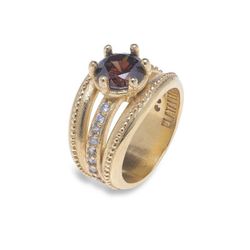 WR100G Anillo Plata de Palo mujer de bronce chapado en oro con circonitas blancas y piedra facetada marrón y una elegante pieza central facetada en color marrón en el aro central