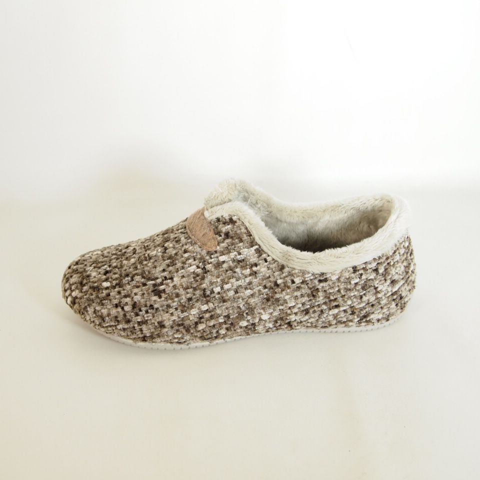 Zapatilla casa garzón 15700-594 taupe